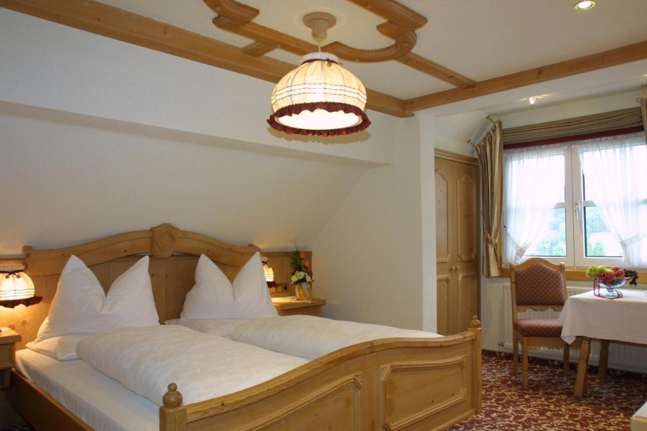 Hotel Neuwirt Ramsau am Dachstein Room photo